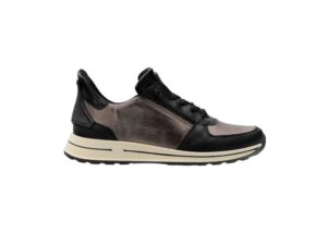 Ara Sneaker Osaka