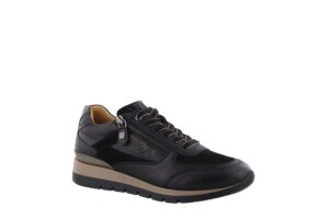 Helioform Sneaker